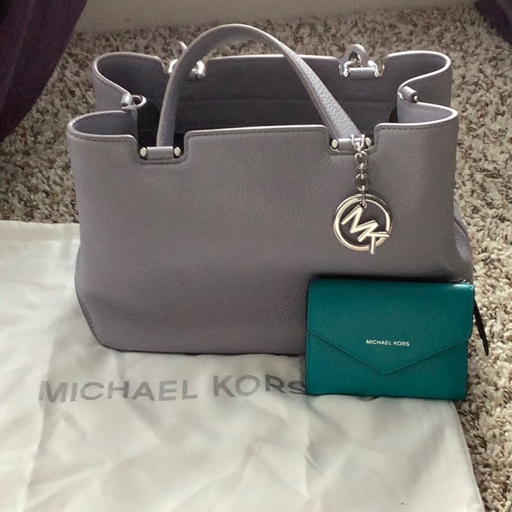 Michael Kors Annabelle Lilac Satchel w Aqua Wallet